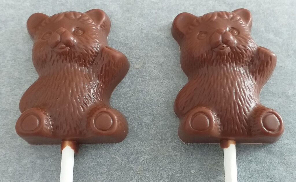 2 SUCETTES OURSONS en chocolat ALTERNATIVE au lait (sans lait) BIO vegan sans allergènes Exquidia : 30g