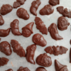 Cône halloween + 15 figurines en chocolat ALTERNATIVE au lait (sans lait) BIO vegan sans allergènes Exquidia : 54g
